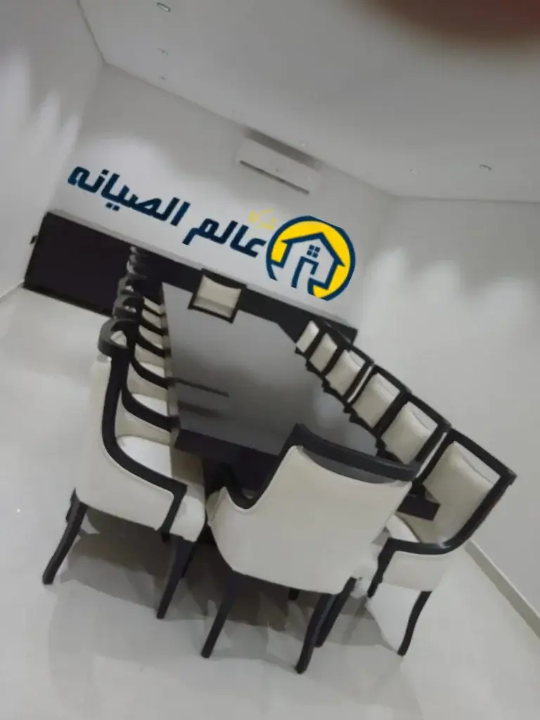تفصيل طاولات طعام خشب